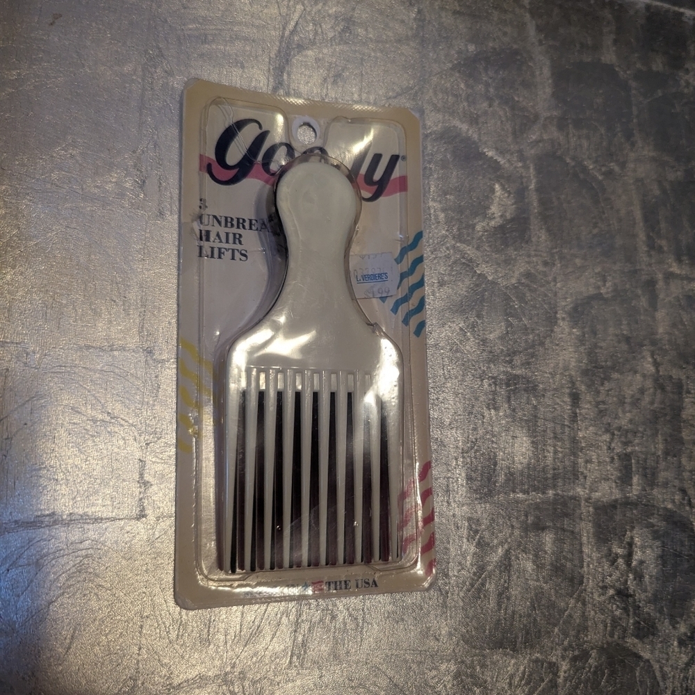 Vintage 3 New Hair Lift Comb Cream Red Black 1989 USA Made